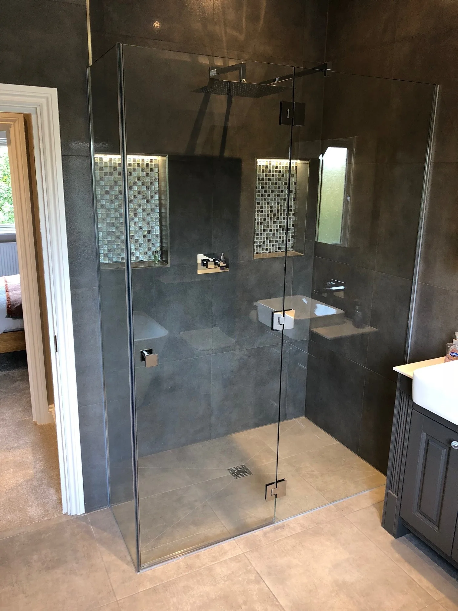 Custom Made Showers Near Me