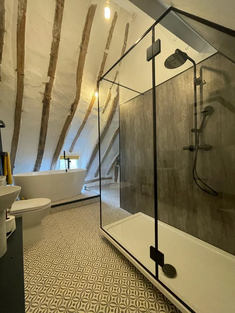 Glass Shower Screen Newmarket