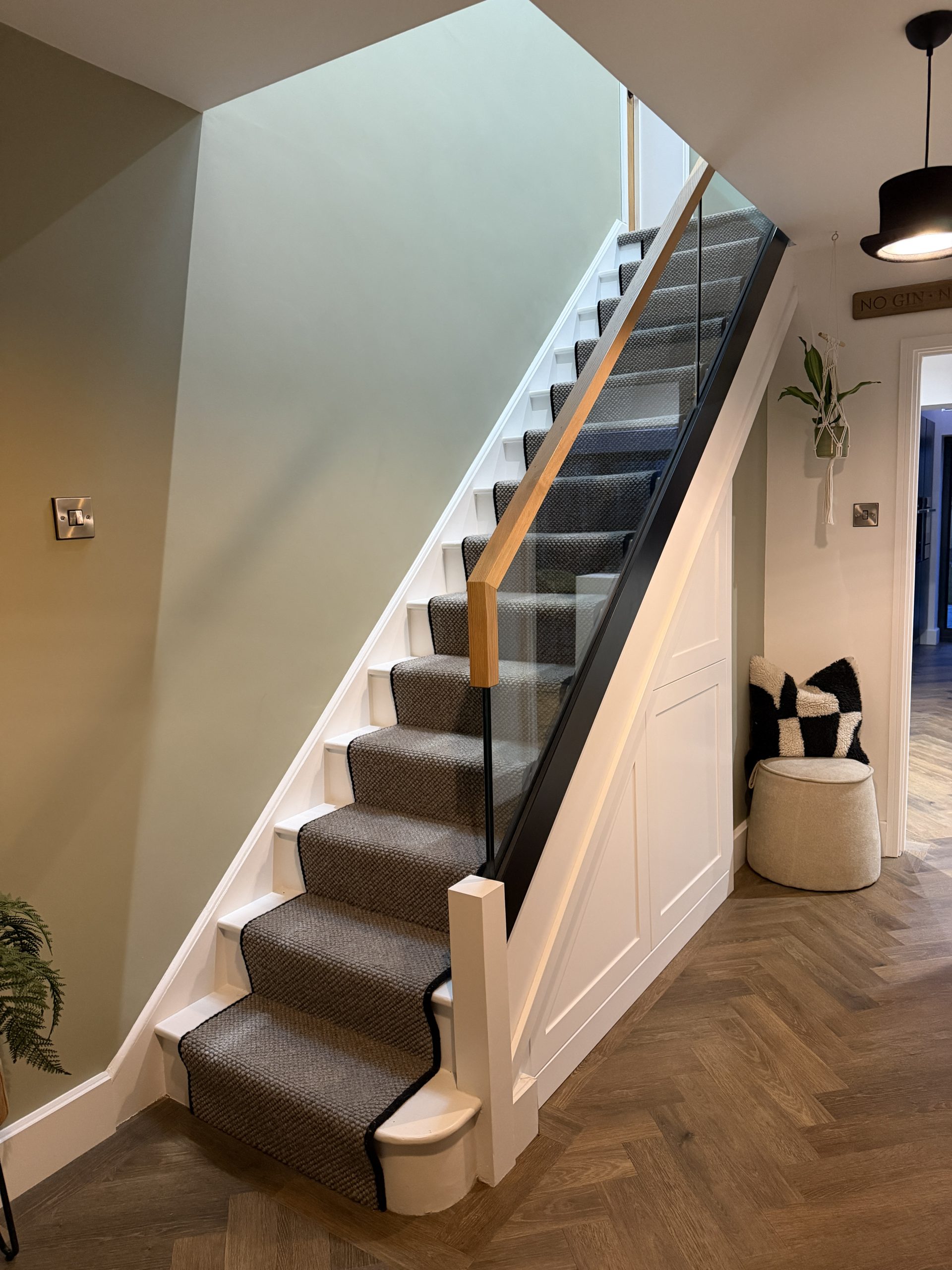 Glass stairway Balustrade with oak handrail in Cambridge